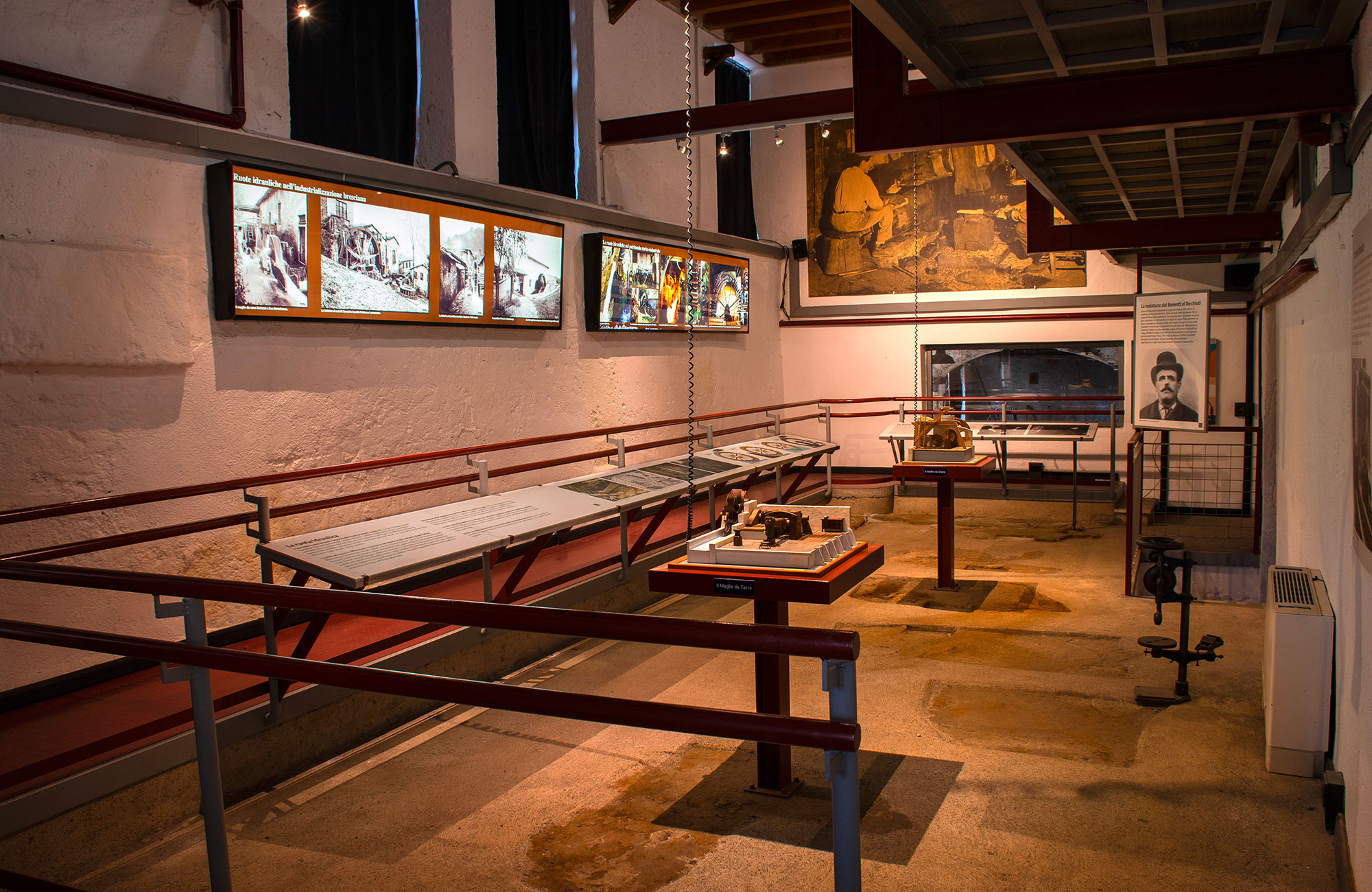 Fotografia interni del musil - museo del ferro di San Bartolomeo a Brescia